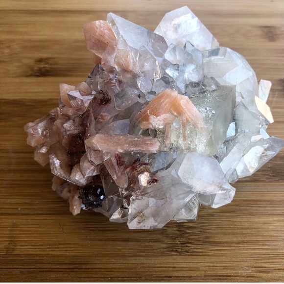Apophyllite and Stilbite Decorative Mineral - Picture 1 of 8